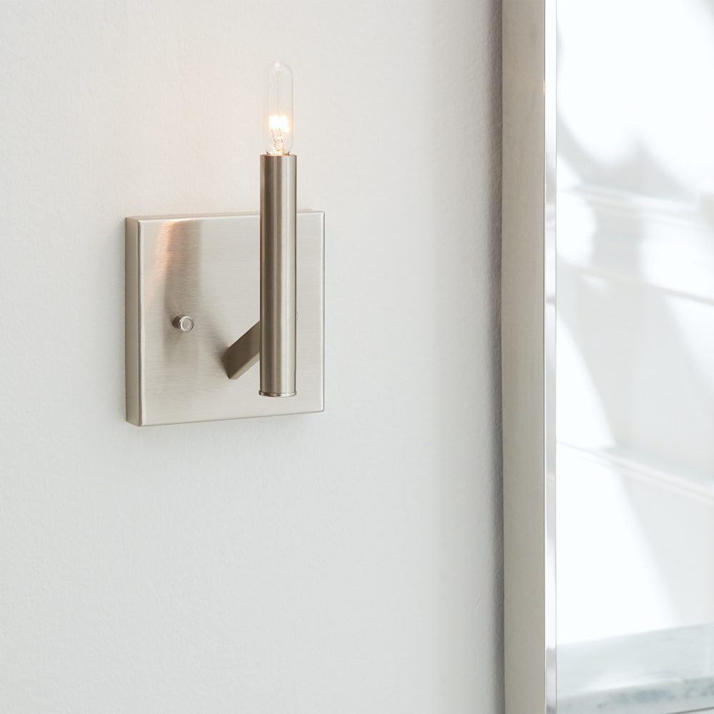 Vector One Light Wall / Bath Sconce